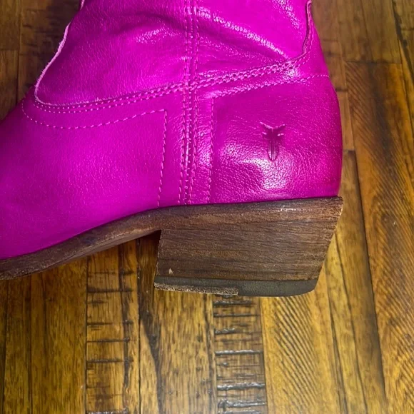 Frye Boots Carson pull on Berry Pink leather cowgirl western country 9.5 B - Picture 15 of 15